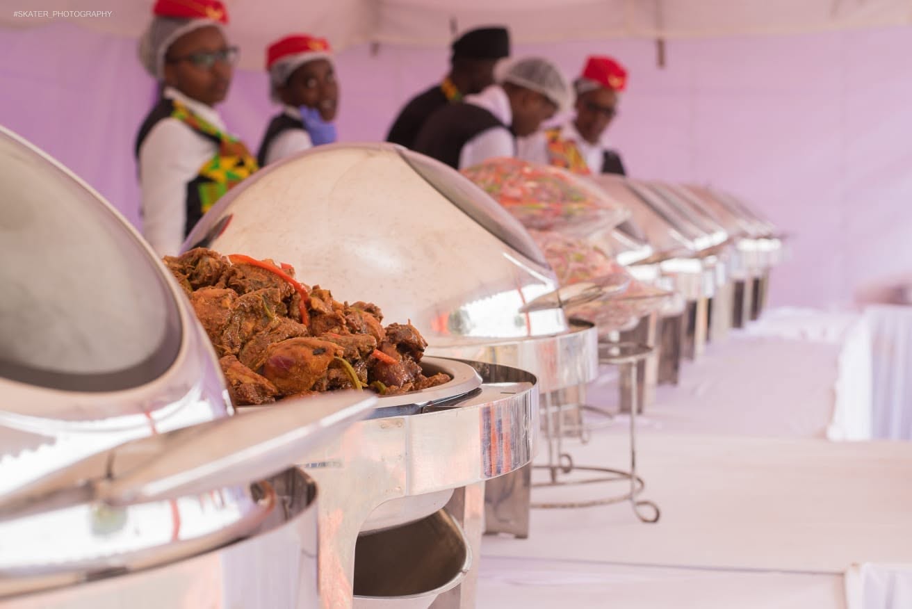 Buffet service at an event